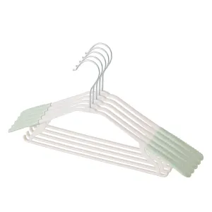 Homestic PP Cloth Hanger Set of 5 with Zinc Plated Steel Hook (Green)